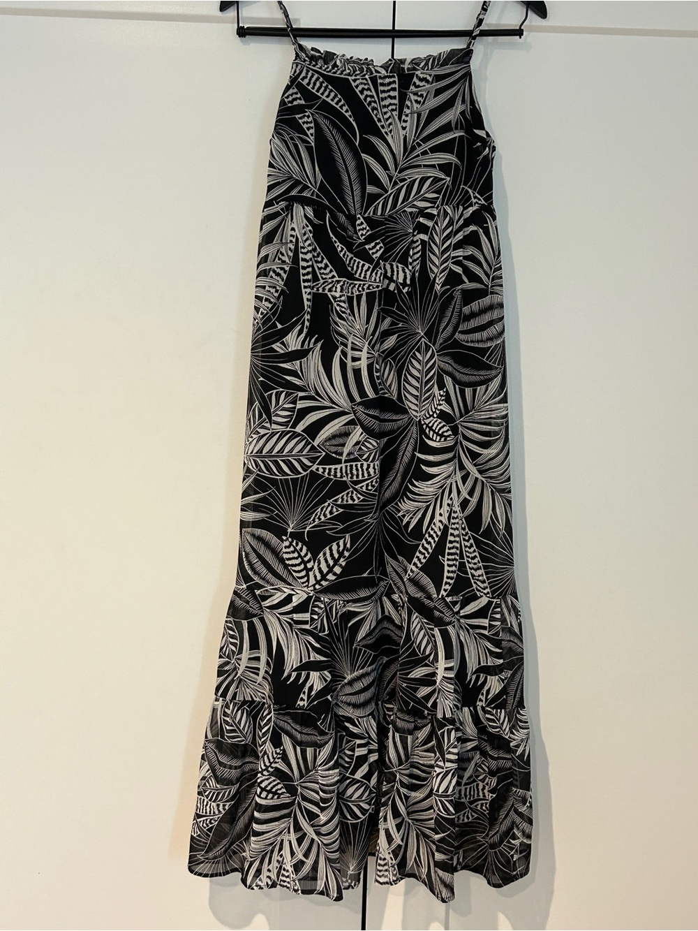 Banana Republic Black and White Leaf-Print Maxi Dress